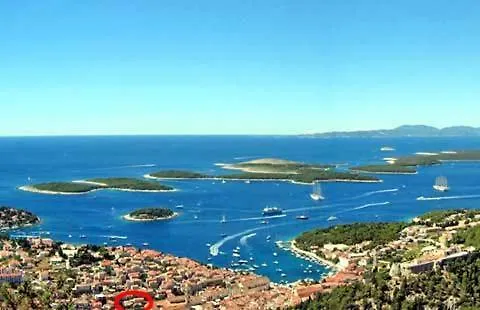 Old Town Hvar & Affittacamere 2*